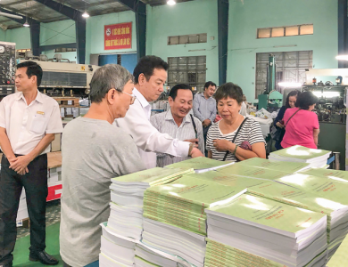 Công ty In Nhân Dân Bình Định khẩn trương tổ chức in và phát hành Dự thảo các Văn kiện trình Đại hội XIV của Đảng